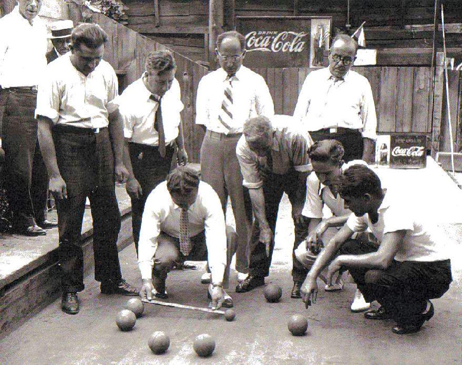 Bocce
